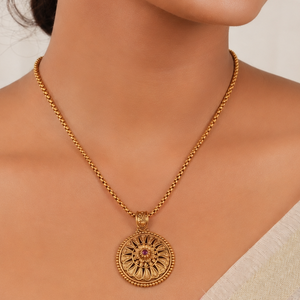 Amazing antique gold carved pendant set