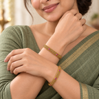 Stunning stone antique gold bangle set