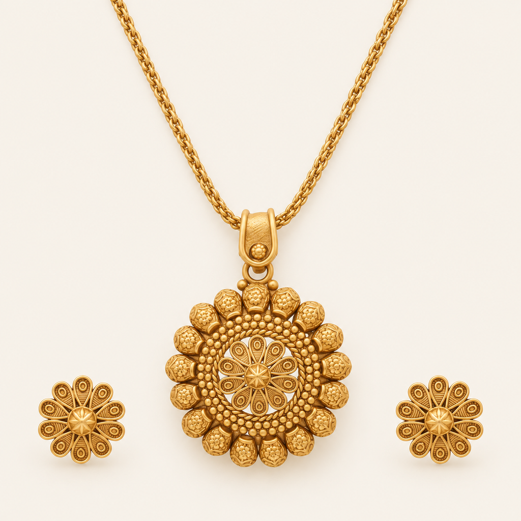 Amazing antique gold floral pendant set