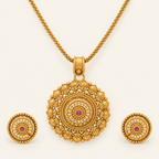 Beautiful floral antique gold pendant set