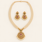 Stunning pearl antique gold stone pendant set