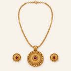 Beautiful traditional antique gold round pendant set