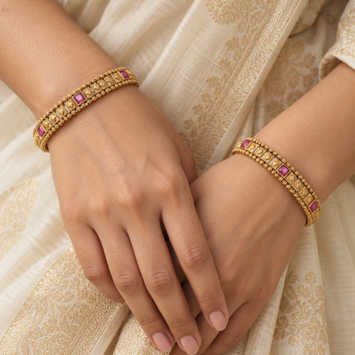 Stunning antique gold stone Bangle Set