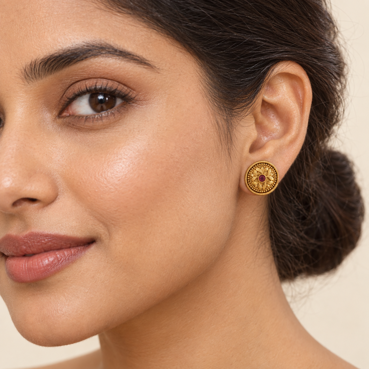 High Gold Polish Stud Earring
