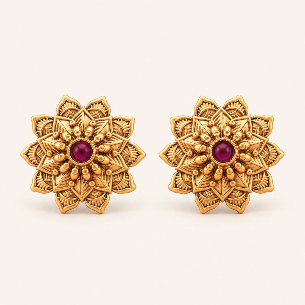 Antique Gold Star Stud Earring
