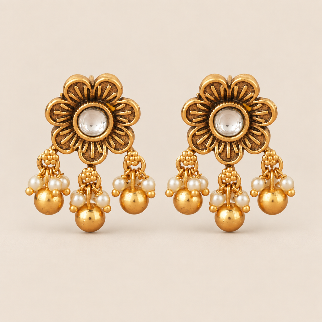Cute antique gold ball kundan earring
