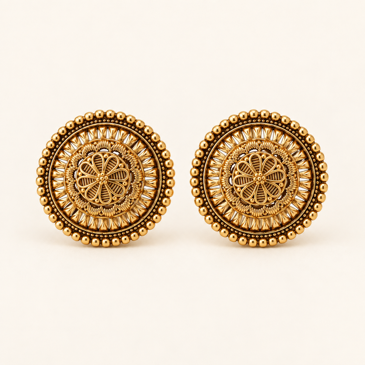 Plain floral gold stud earring