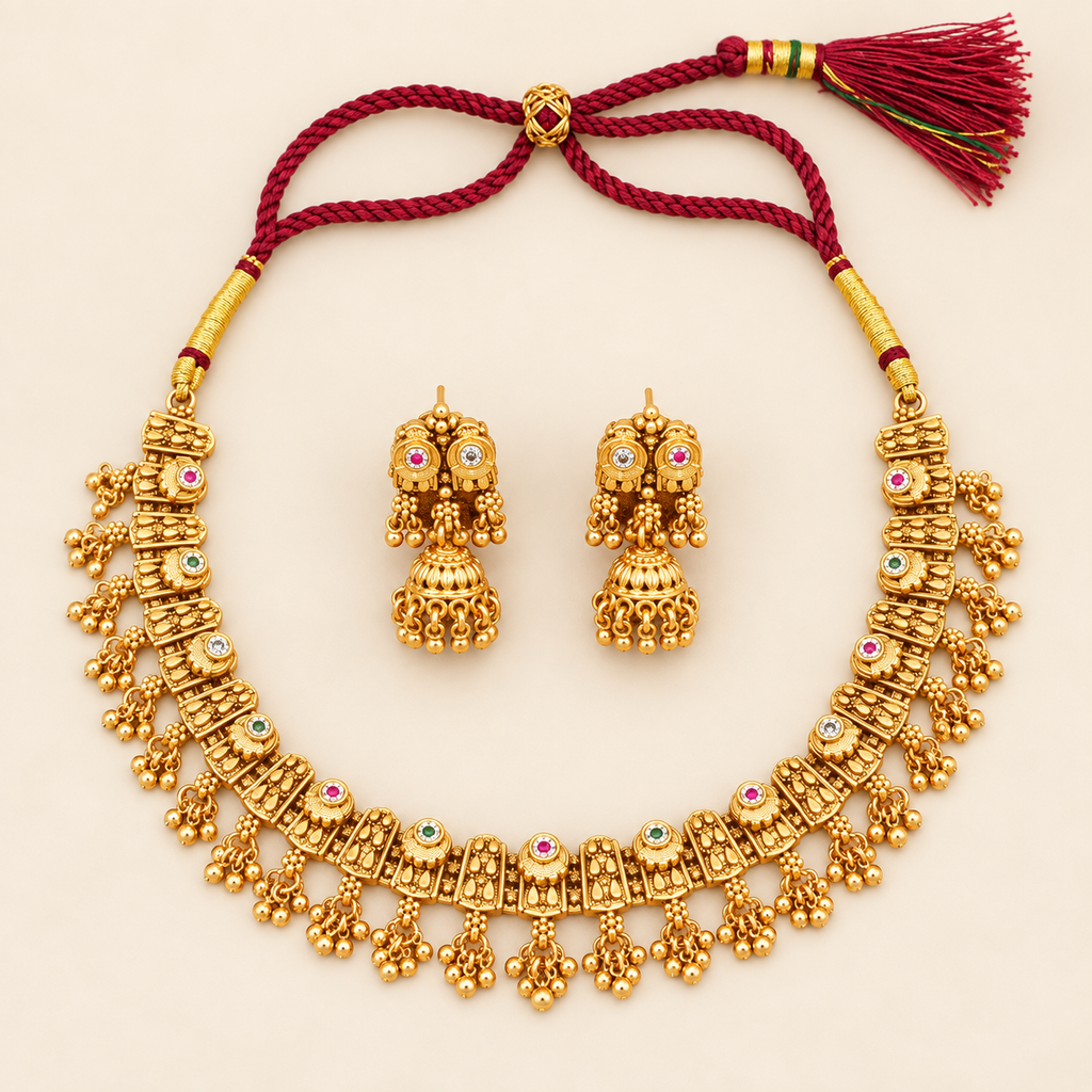 Stunning stone antique gold necklace set