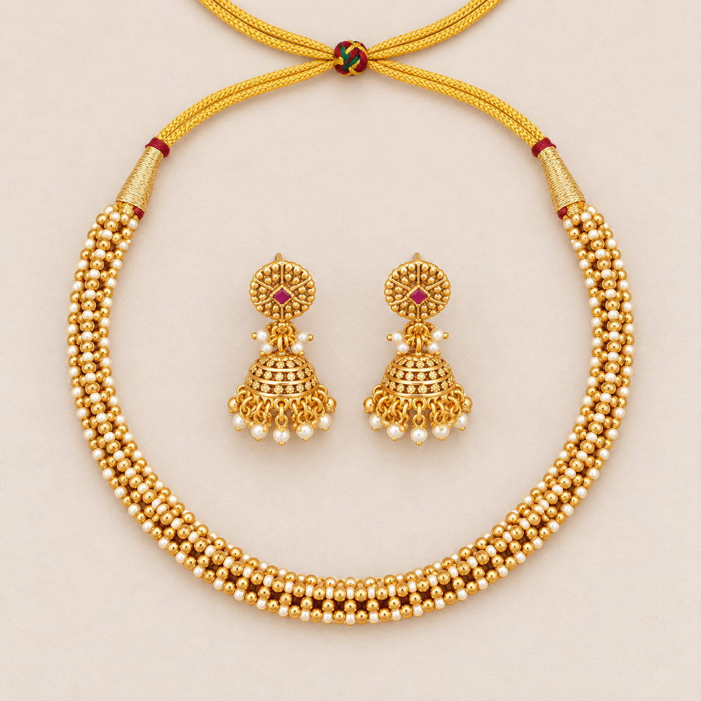 Beautiful pearl gold necklace set