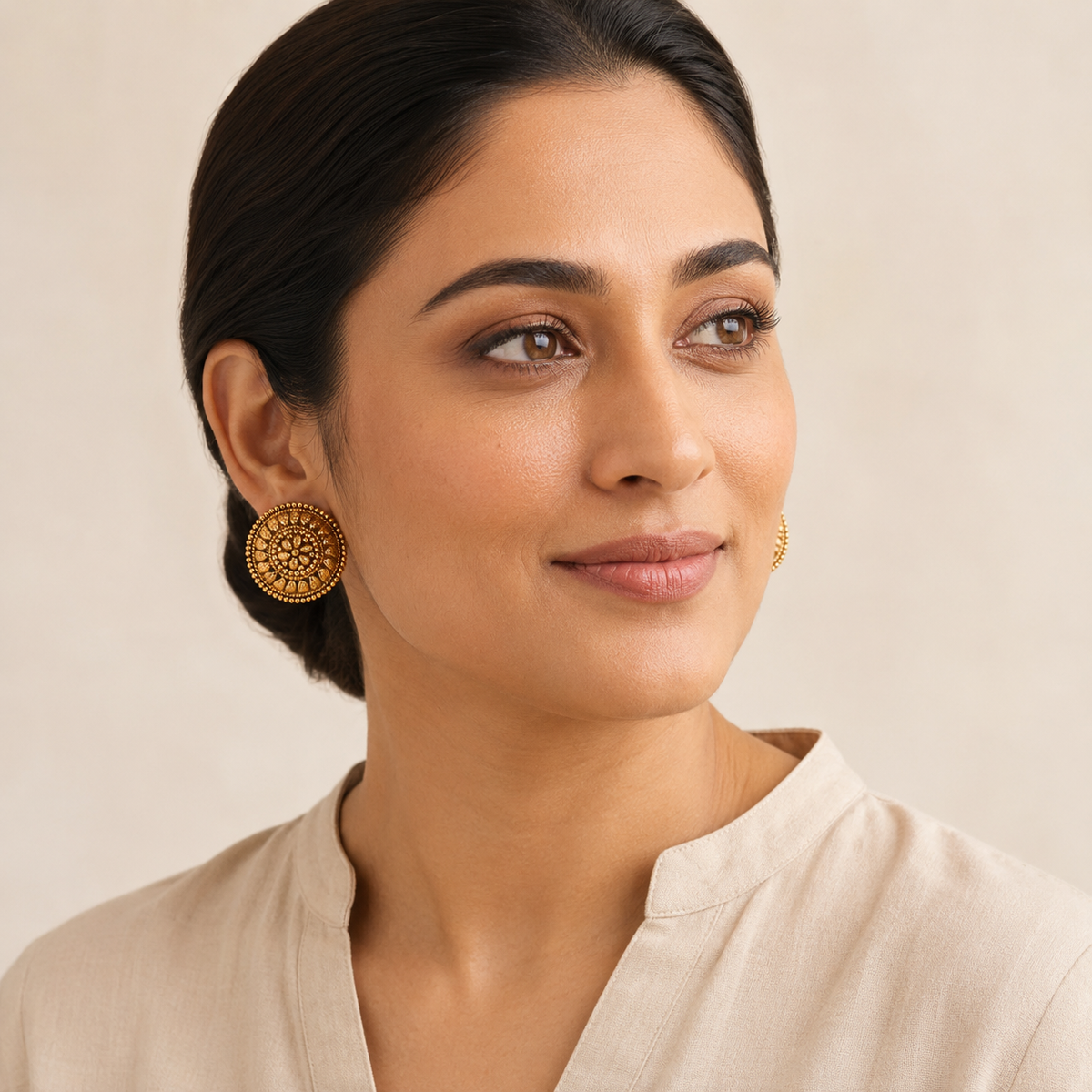 Antique Gold Round Plated Plain Stud Earring