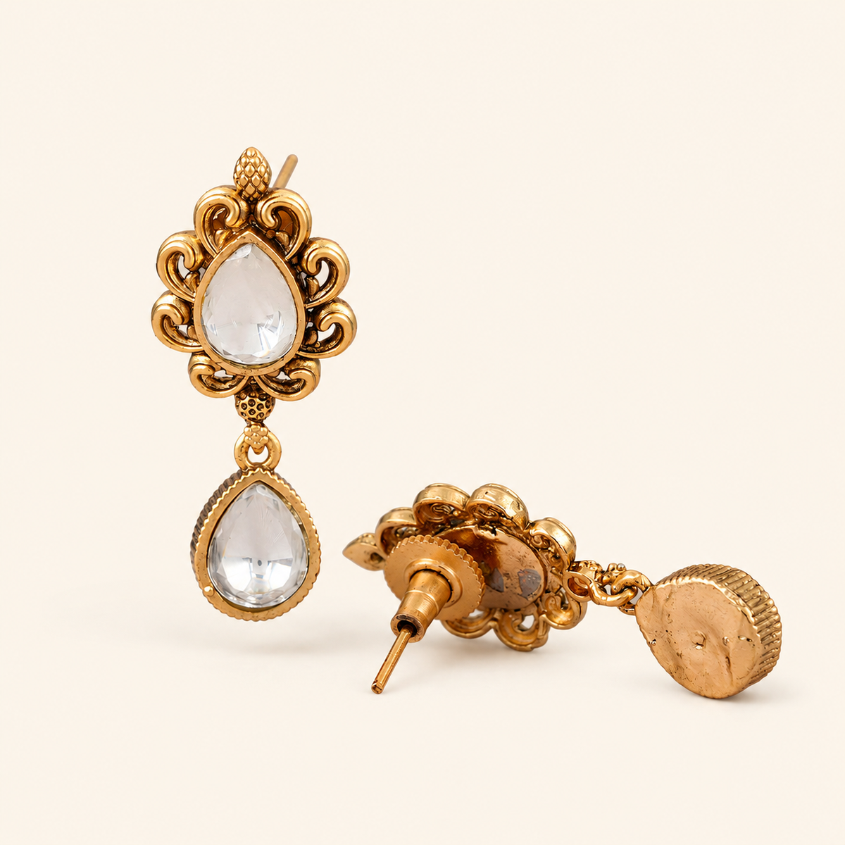 Stunning antique gold kundan earring