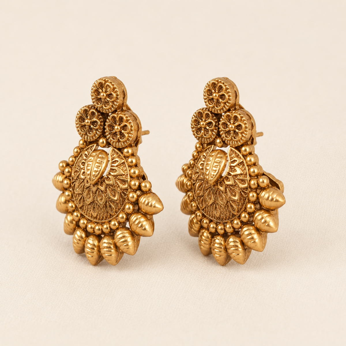 Antique Gold Plated Plain Stud
