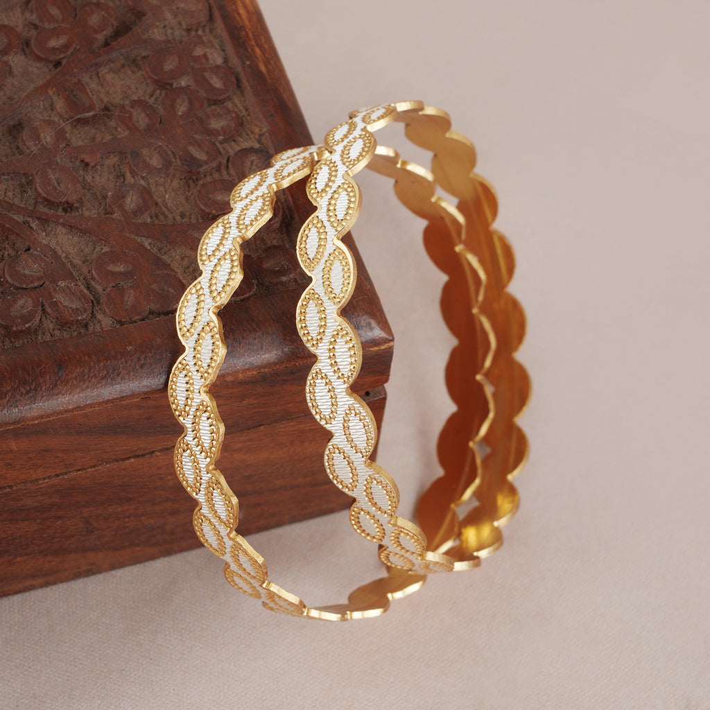 Gold plated pear shape dual tone bangle set