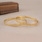 Elegant gold plated bangle set