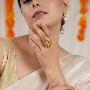 Beautiful antique gold plated oval finger adjustable ring