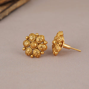 Cute antique gold plain necklace set with stud earring