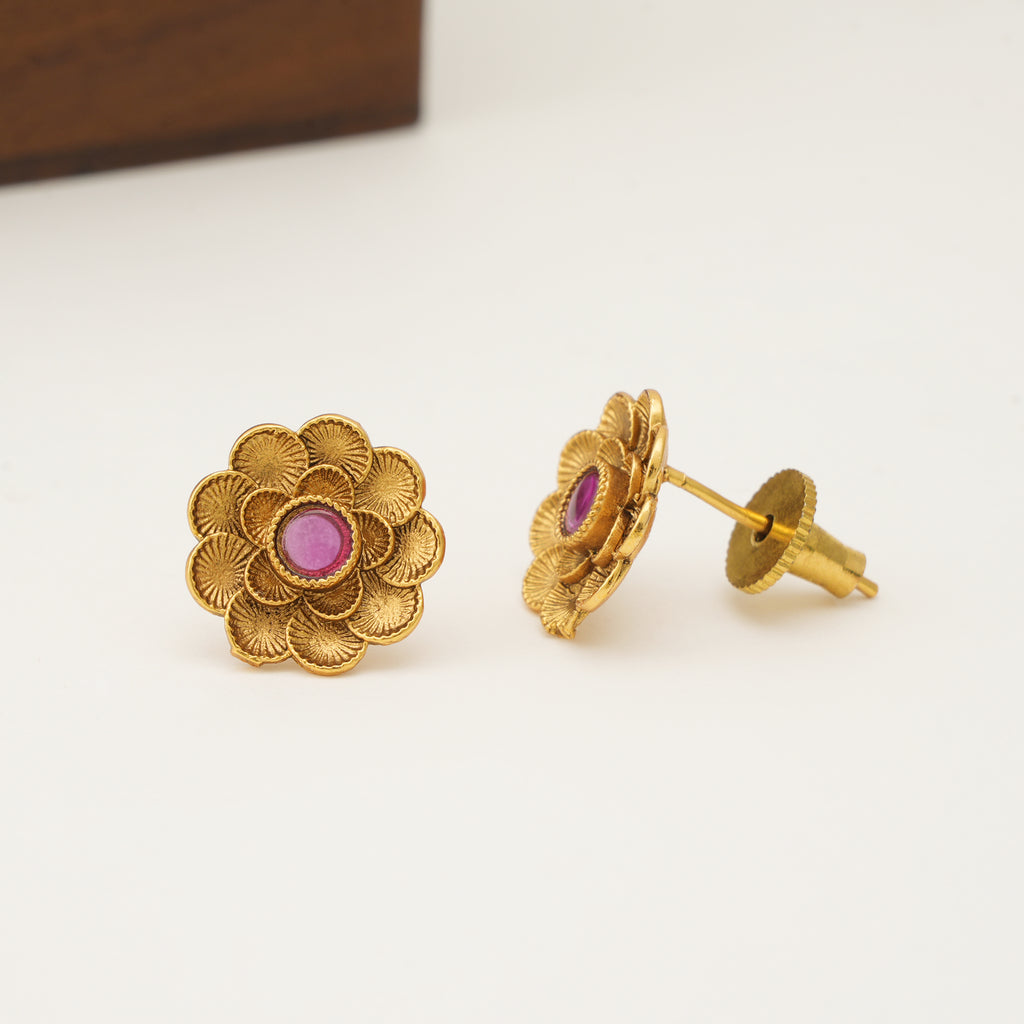 Beautiful Antique floral stone pendant set