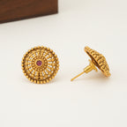 Beautiful floral antique gold pendant set