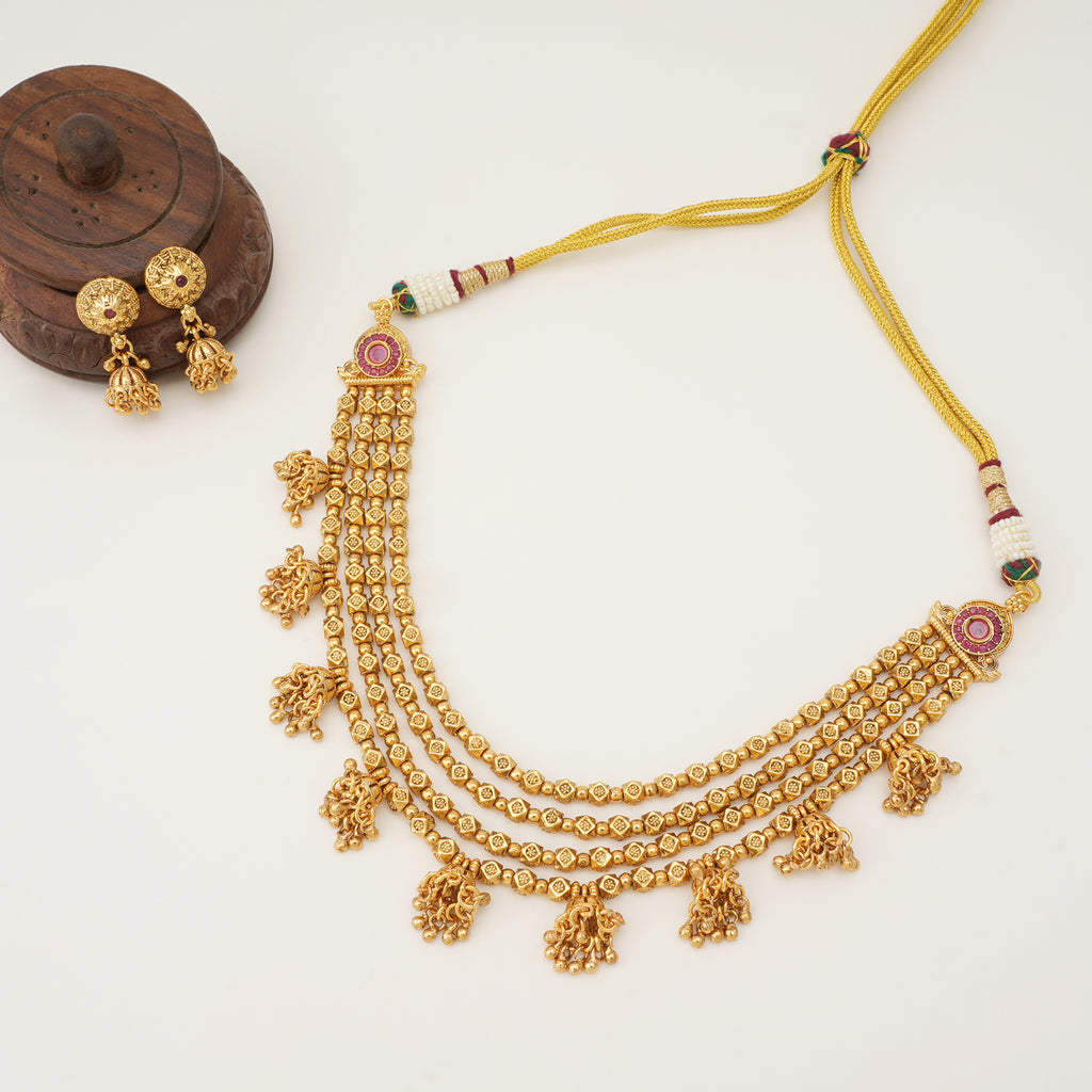 Beautiful antique gold layer necklace set