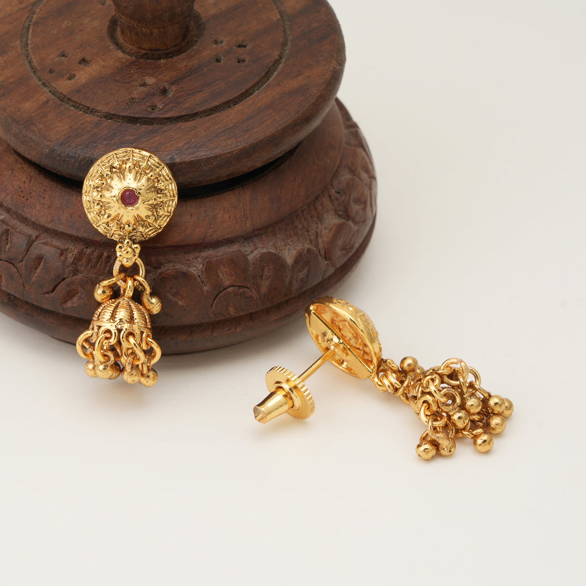 Beautiful antique gold layer necklace set