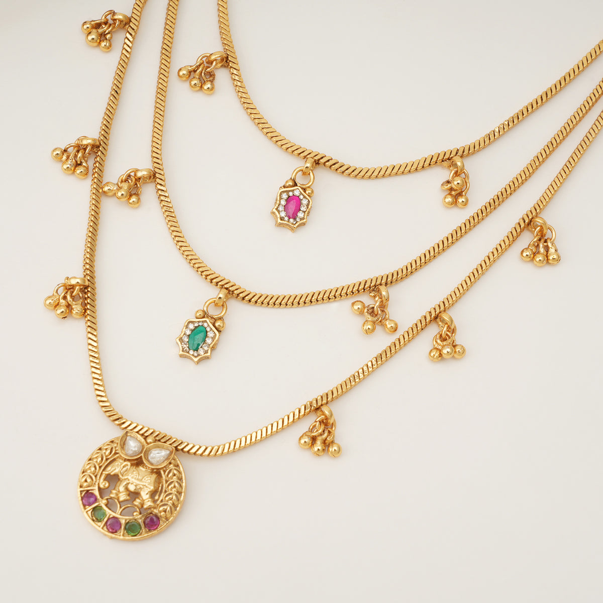 Stunning antique gold stone elephant necklace set