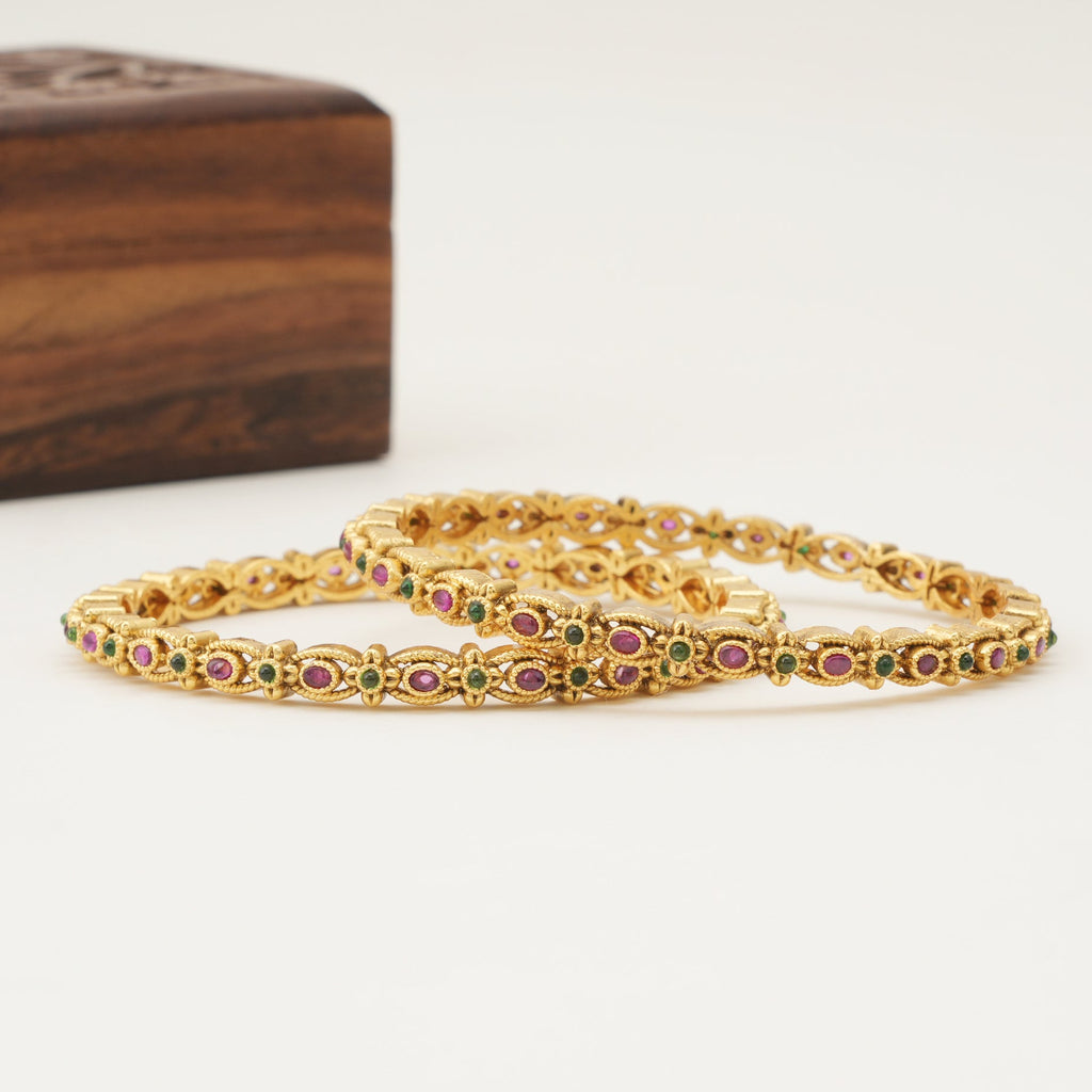 Sleek antique gold stone bangle set