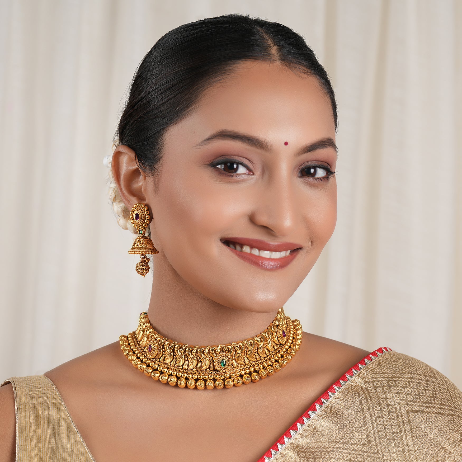 Stunning antique gold stone choker necklace set