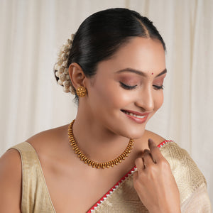 Delicate plain antique gold choker necklace set