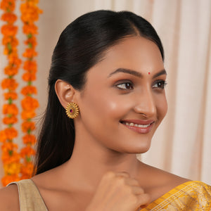 Antique gold oval ruby stone stud earring