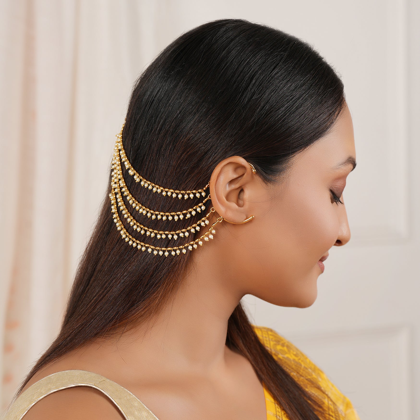 Stunning ear cuff pearl antique gold ear chain