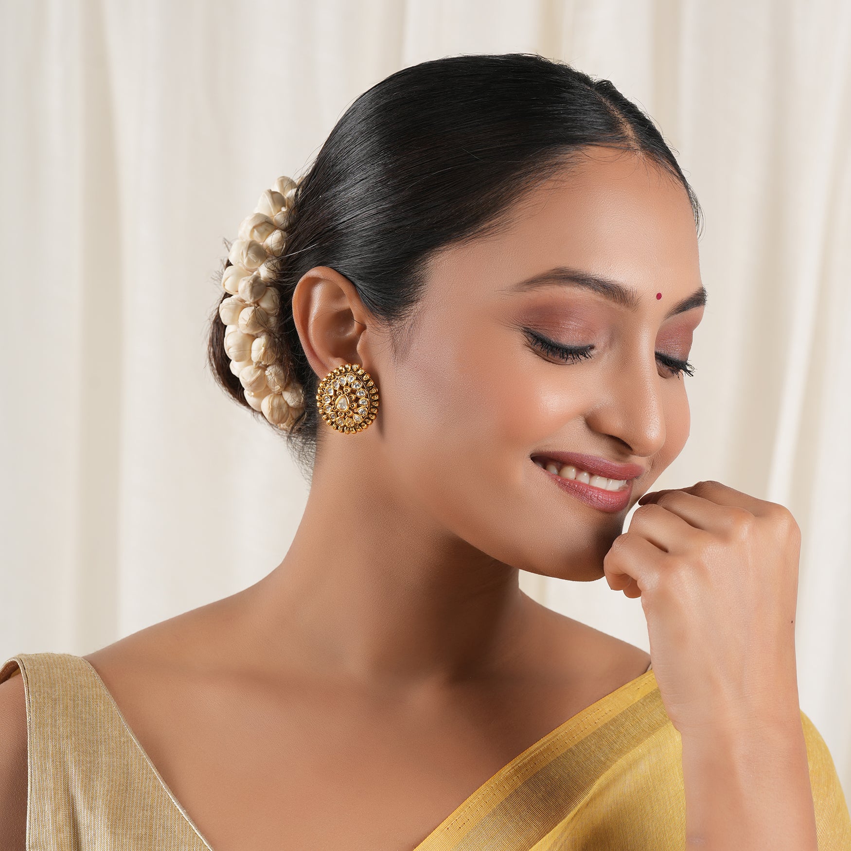 Stunning kundan antique gold big size studs