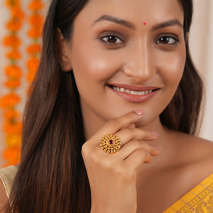 Antique gold floral ruby finger ring