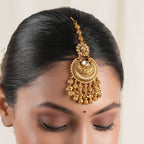 Stunning bold antique gold kundan maagtika