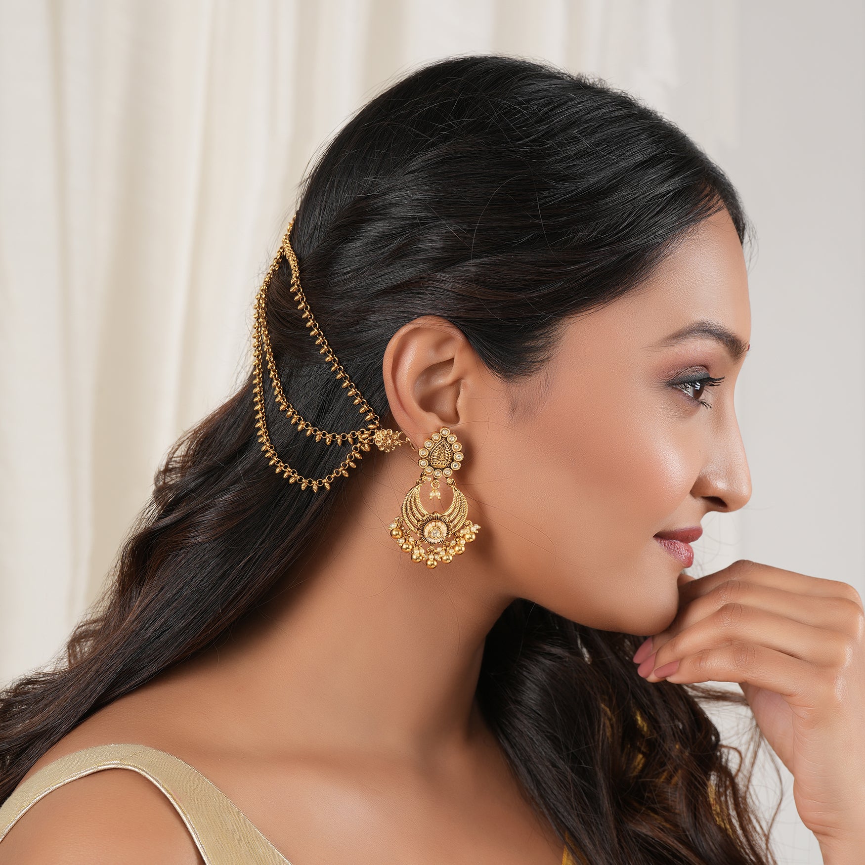 Three layer antique gold plain ear chain