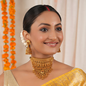 Amazing antique gold choker set