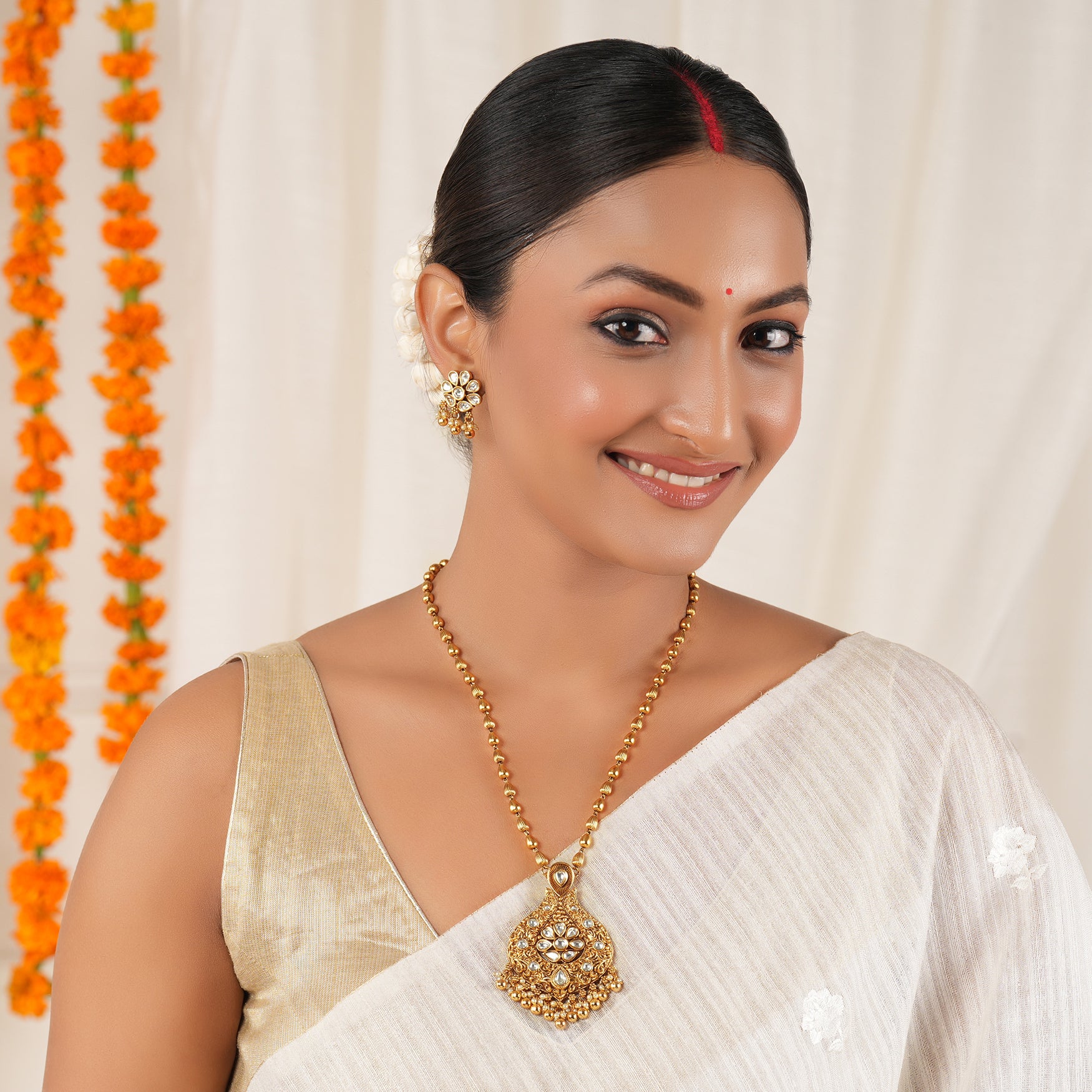 Stunning long antique gold plated kundan necklace set