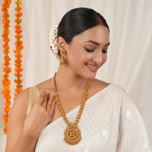 Stunning antique gold long necklace set