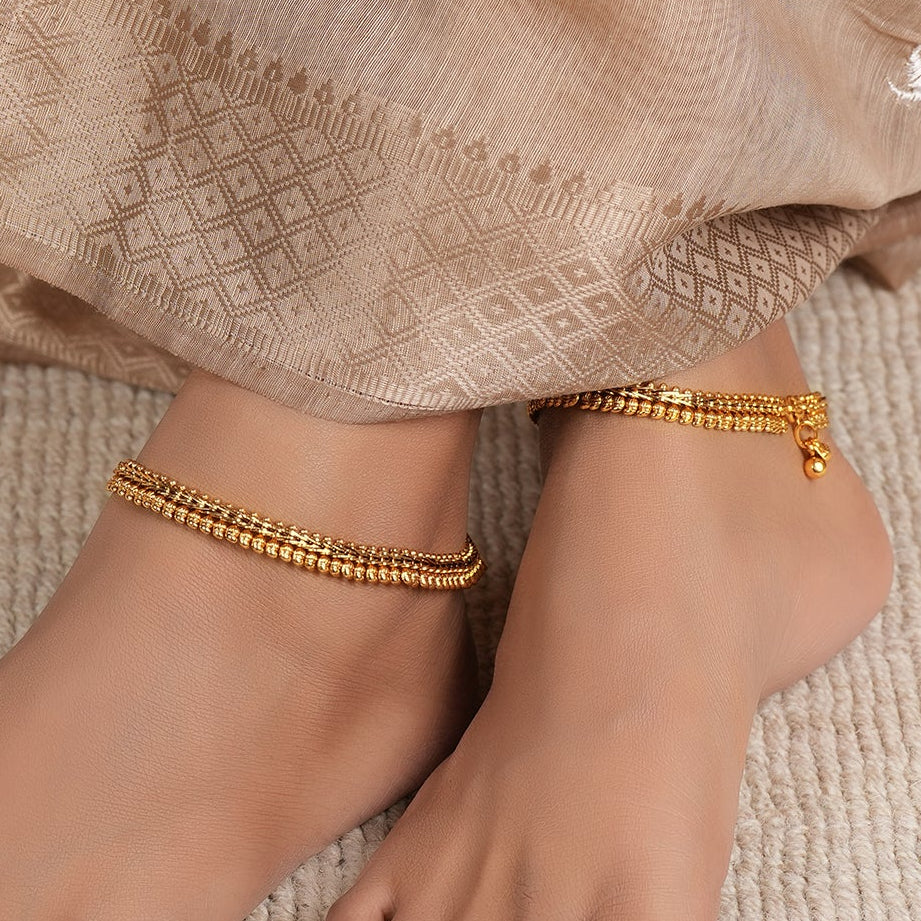 Cute delicate plain antique gold anklet