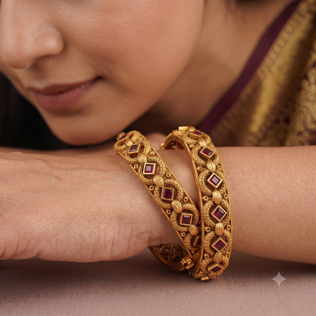 Gorgeous antique gold ruby bangle set
