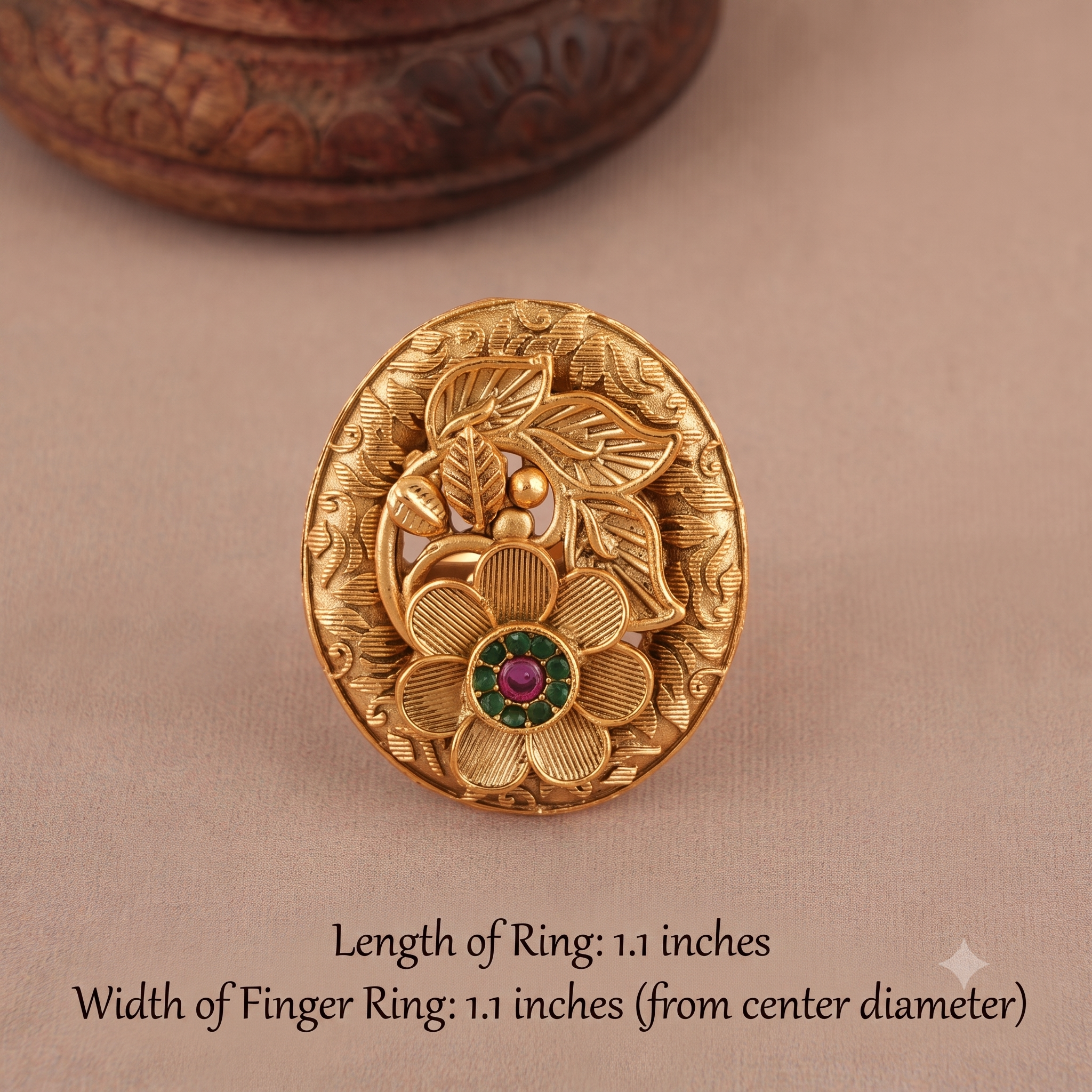Beautiful oval yellow gold stone finger ring