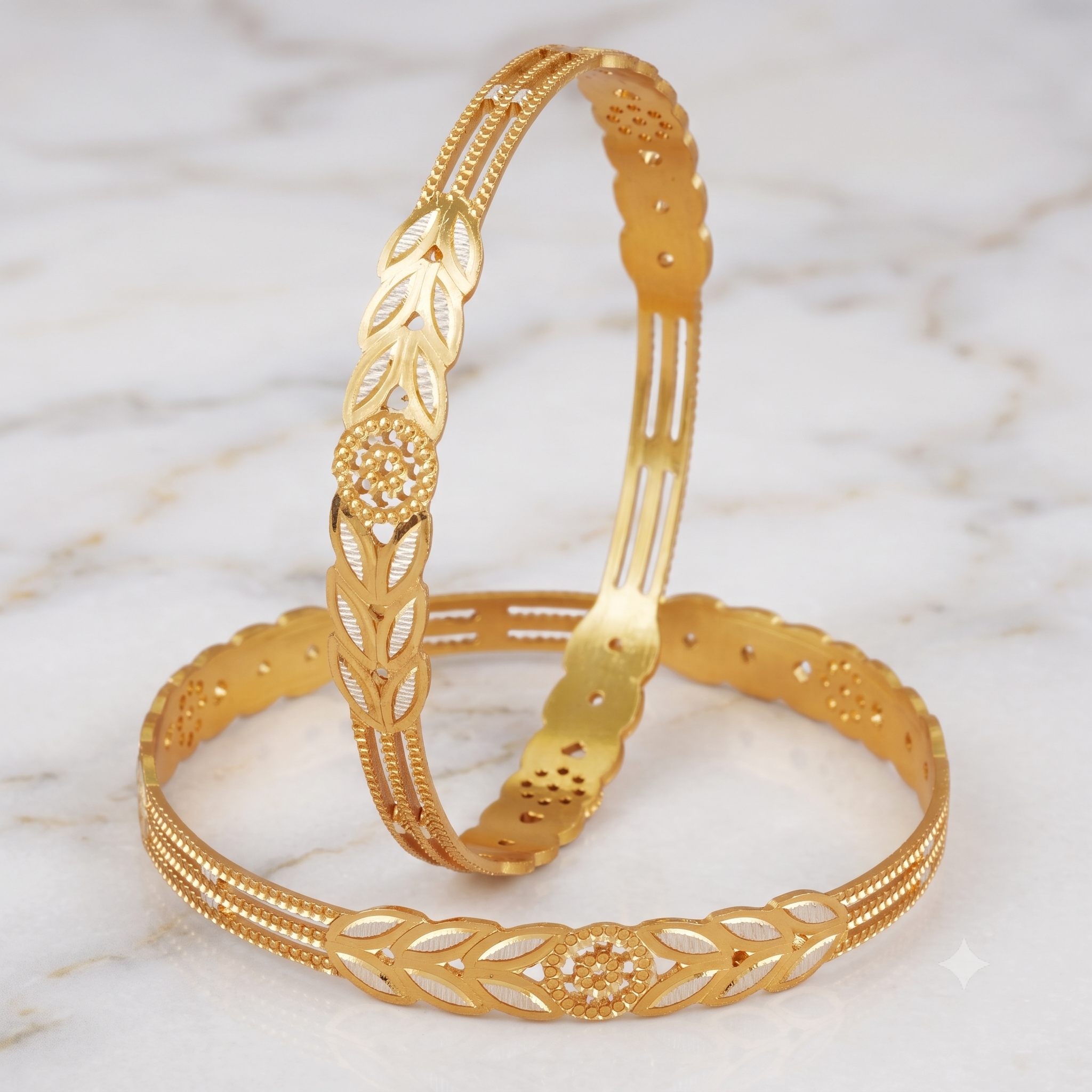 Elegant dual tone gold plated bangle set