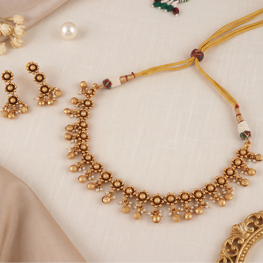 Cute floral antique gold choker necklace set