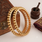 Plain antique gold ball bangle set