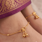 Plain antique gold delicate anklet