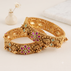 Stunning antique gold stone openable bangle set