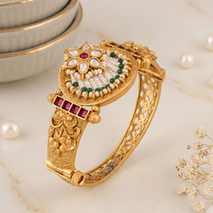 Stunning pearl antique gold openable kada