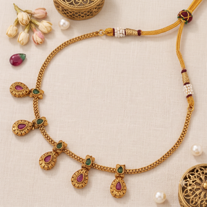 Cute elegant  antique stone gold necklace set