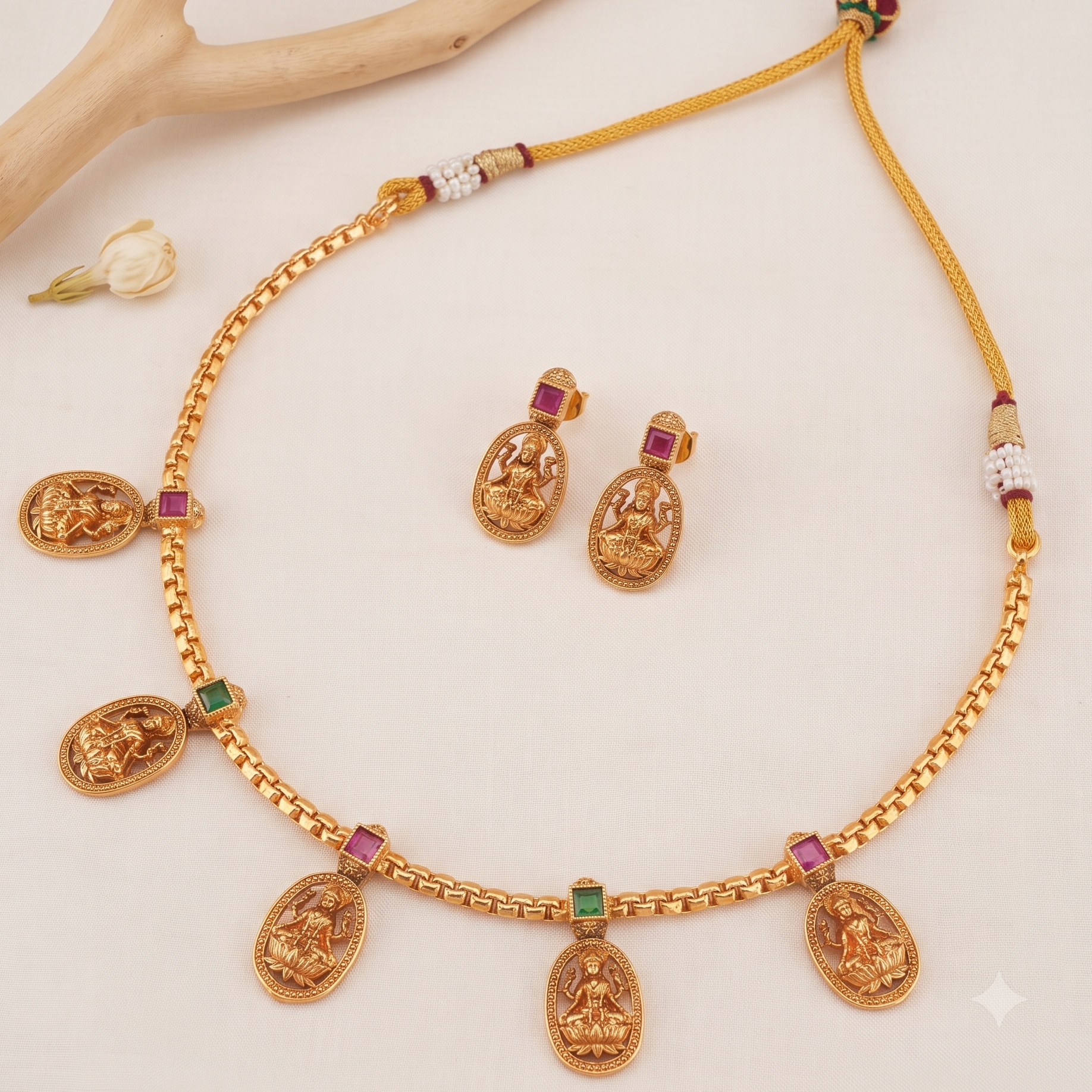 Elegant maa lakshmi multicolor stone neckalce set I Temple Jewellery