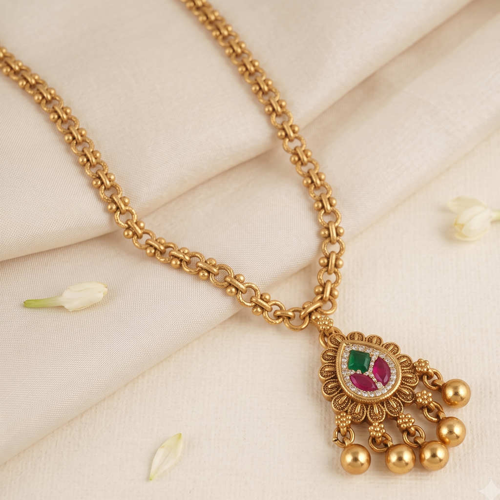 Cute antique gold stone pendant set with earring