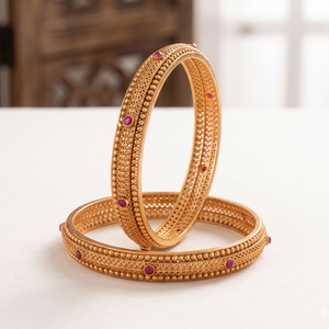 Antique gold plated beautiful bangle set